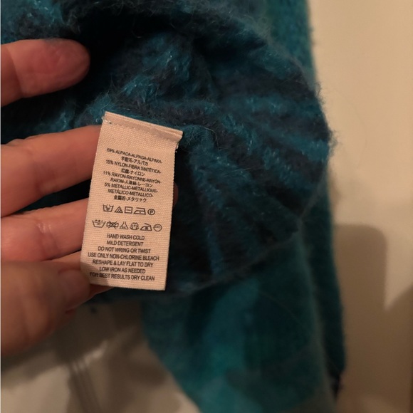 Free People Blue/Green Gradient Soft Alpaca Cowl Neck Cropped Boho Sweater, XS - Picture 4 of 10